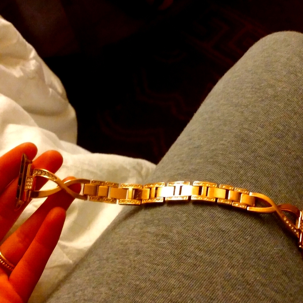 Rose gold apple watch band